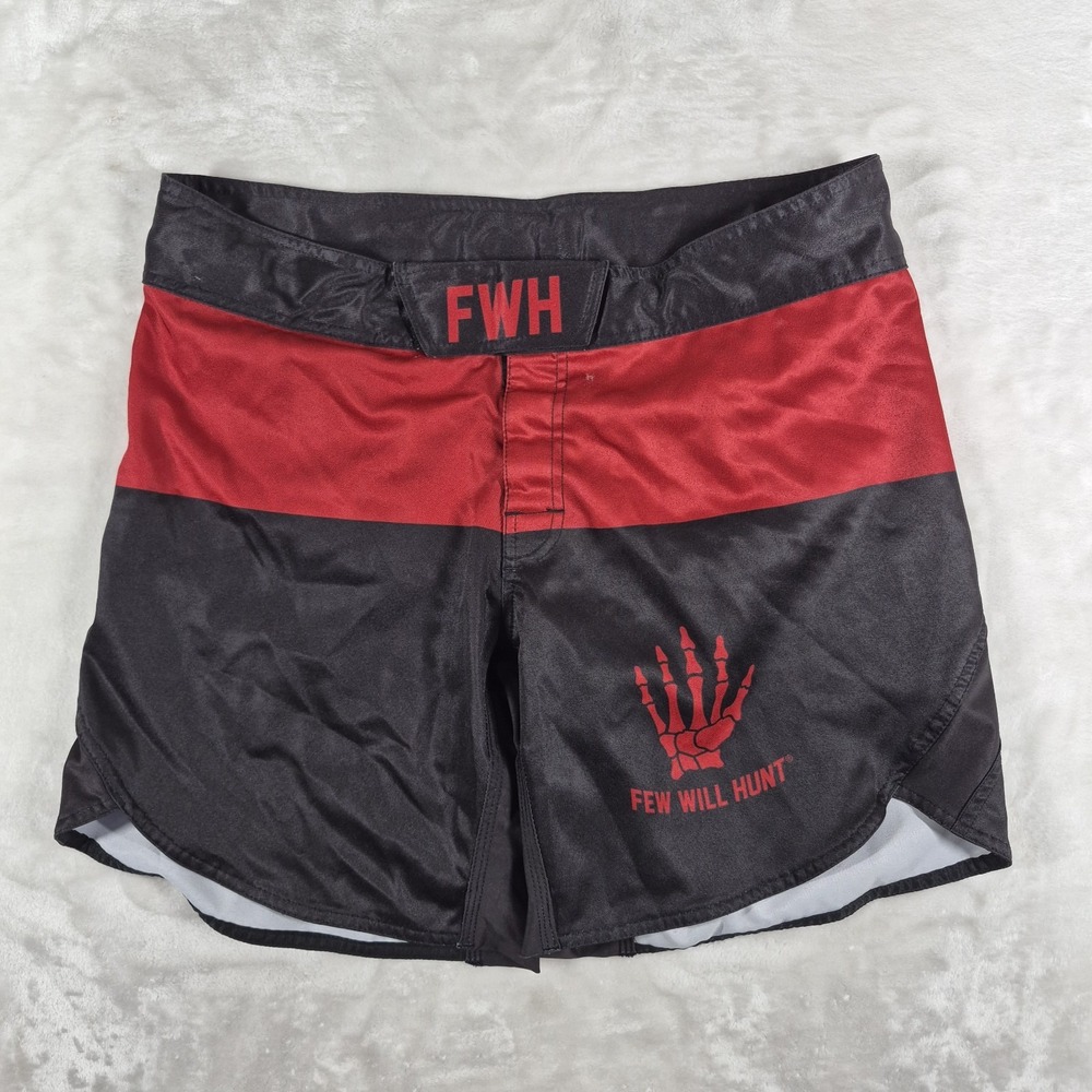 Few Will Hunt Shorts Men's Large Black Red Grit Workout MMA Gym BJJ Jiu Jitsu